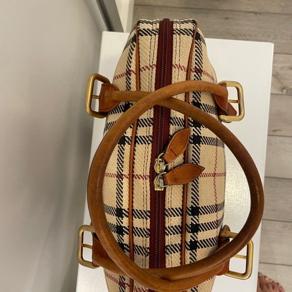 BURBERRY handbag shoulder purse authentic - Picture 6 of 12